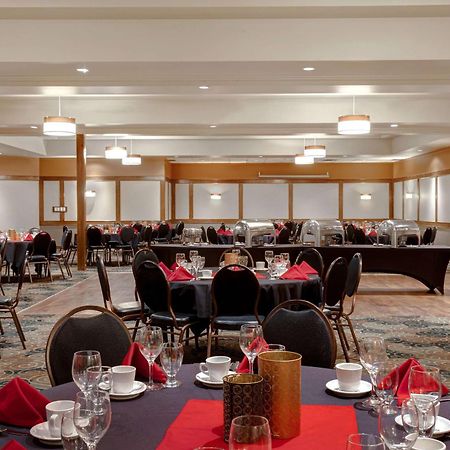 Days Inn & Conference Centre By Wyndham Prince Albert Esterno foto